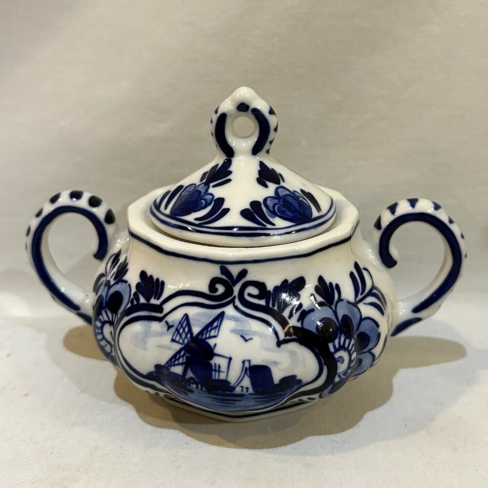 Delft Blue DAIC Ceramic Lidded Sugar Bowl Condiment Jar Hand Painted Windmill